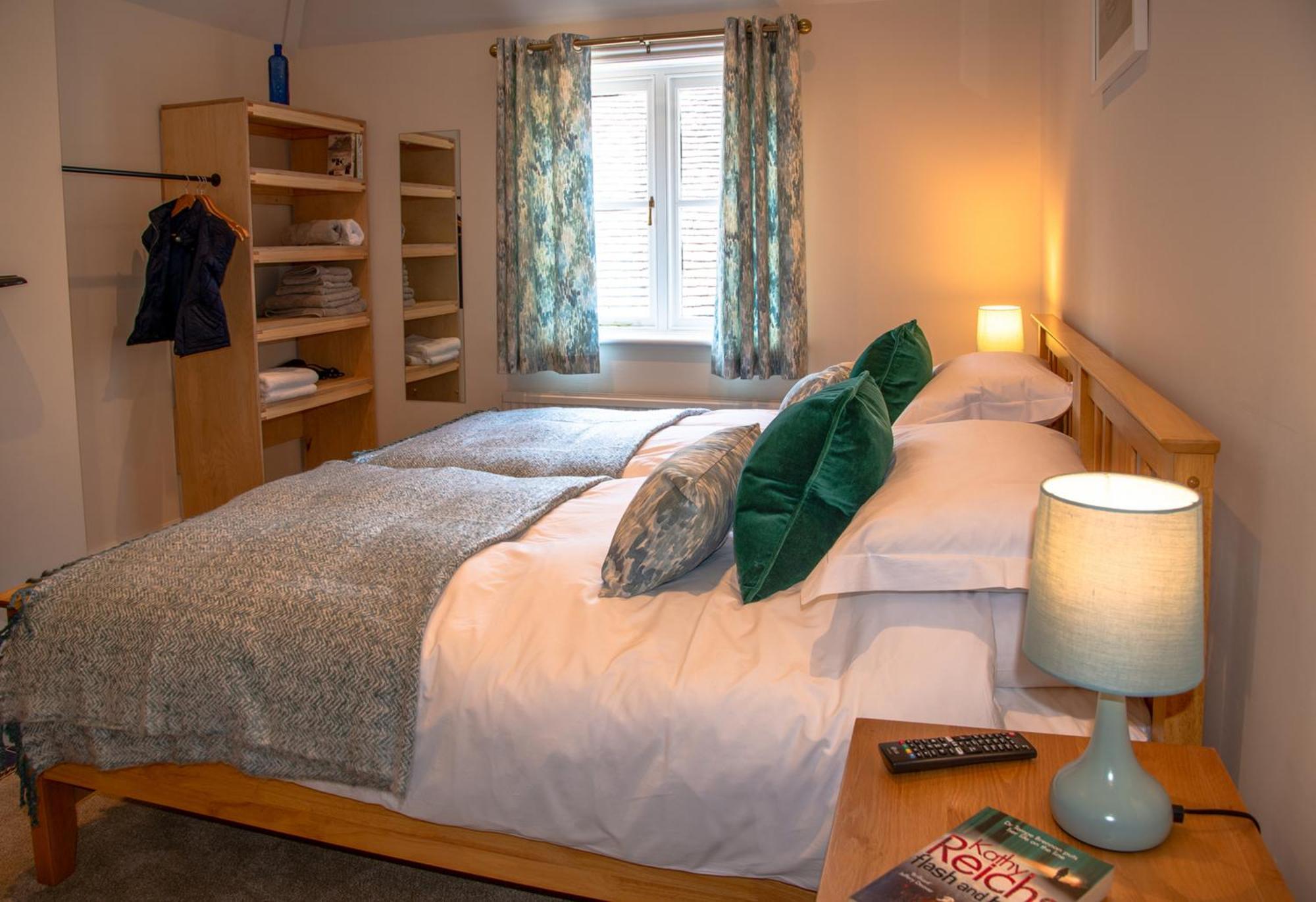 The Blue Bell Hotell Midhurst Rum bild